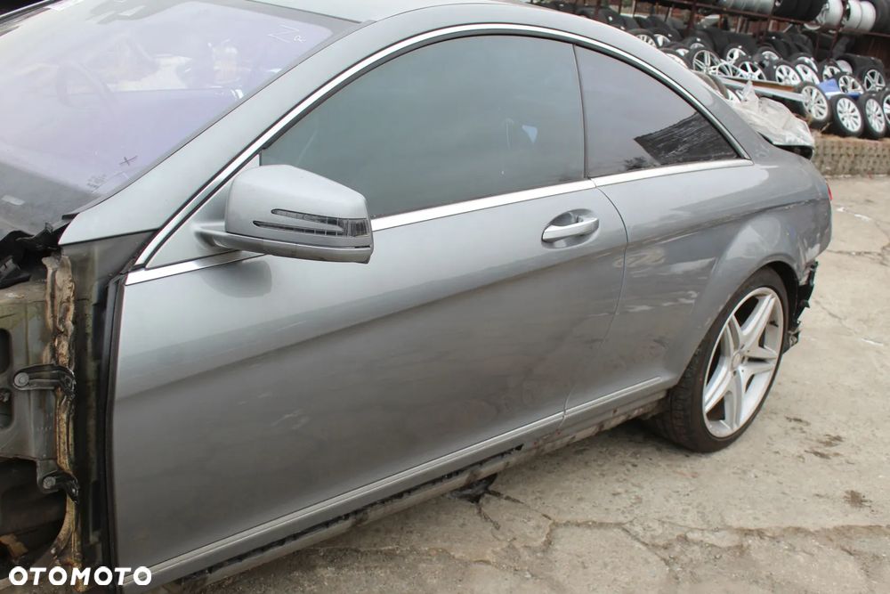Drzwi prawe lewe stan BDB OE Mercedes W216 C216 Lift C792 gr. lakieru 120 mikron - 15