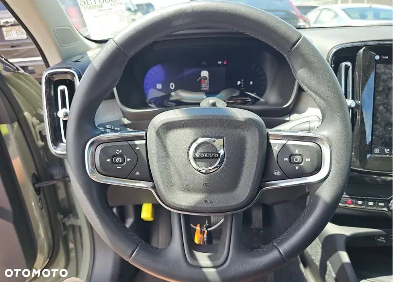 Volvo XC 40 B5 B AWD Ultimate Dark - 8