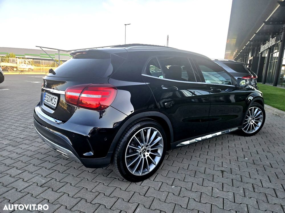 Mercedes-Benz GLA - 5