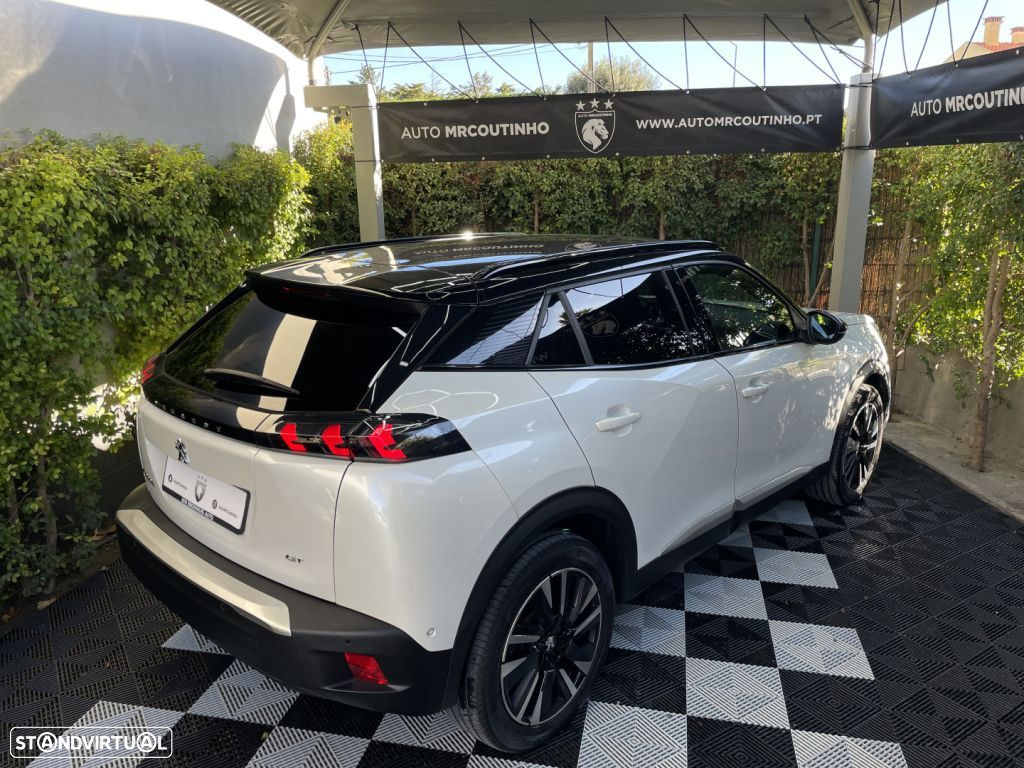 Peugeot e-2008 50 kWh GT - 5