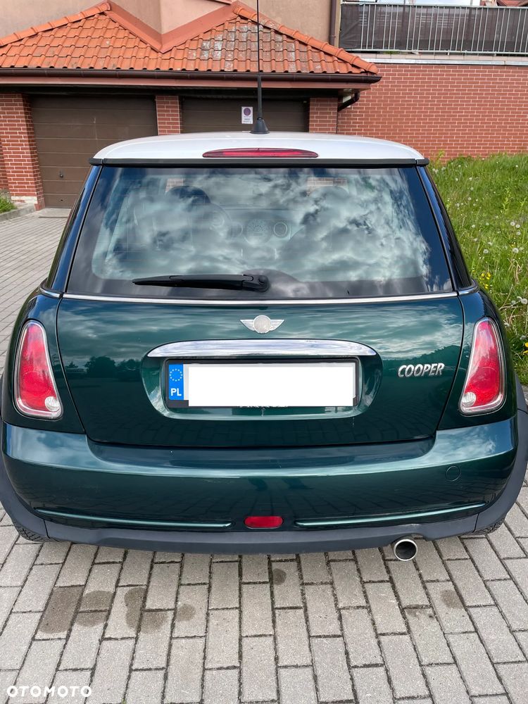 MINI Cooper Standard - 4