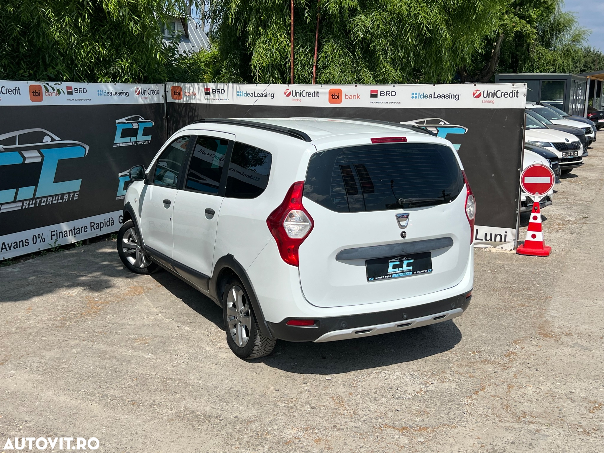 Dacia Lodgy TCe 115 Stepway - 25