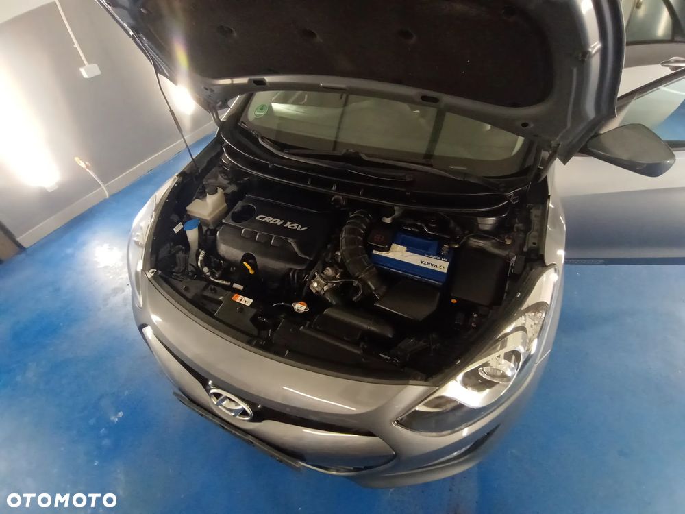 Hyundai i30 - 34
