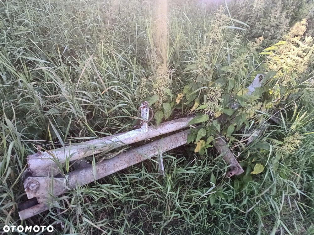 Unia ROZRZUTNIK I INNY SPRZĘT ROLNICZY - 9