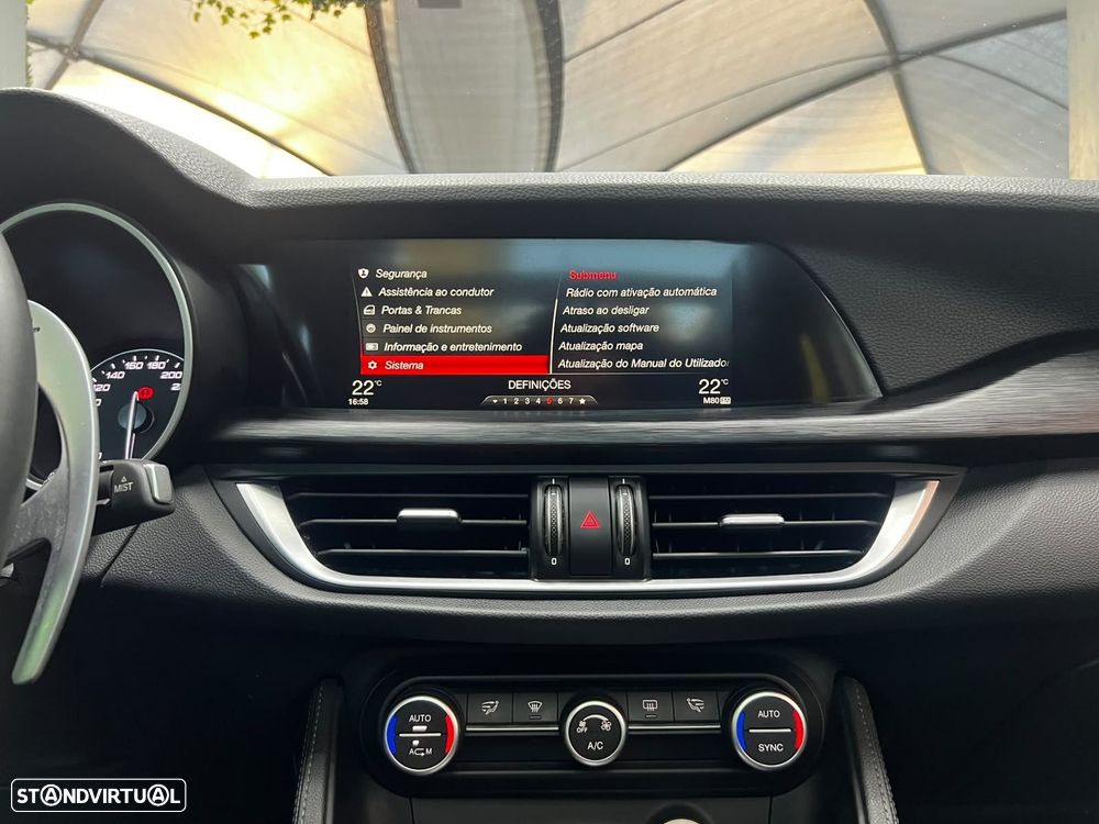 Alfa Romeo Stelvio 2.2 D TI AT8 - 41