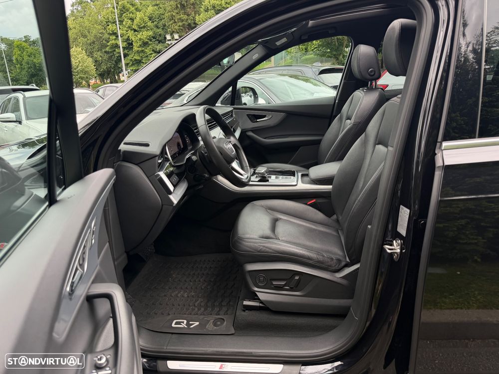 Audi Q7 - 15