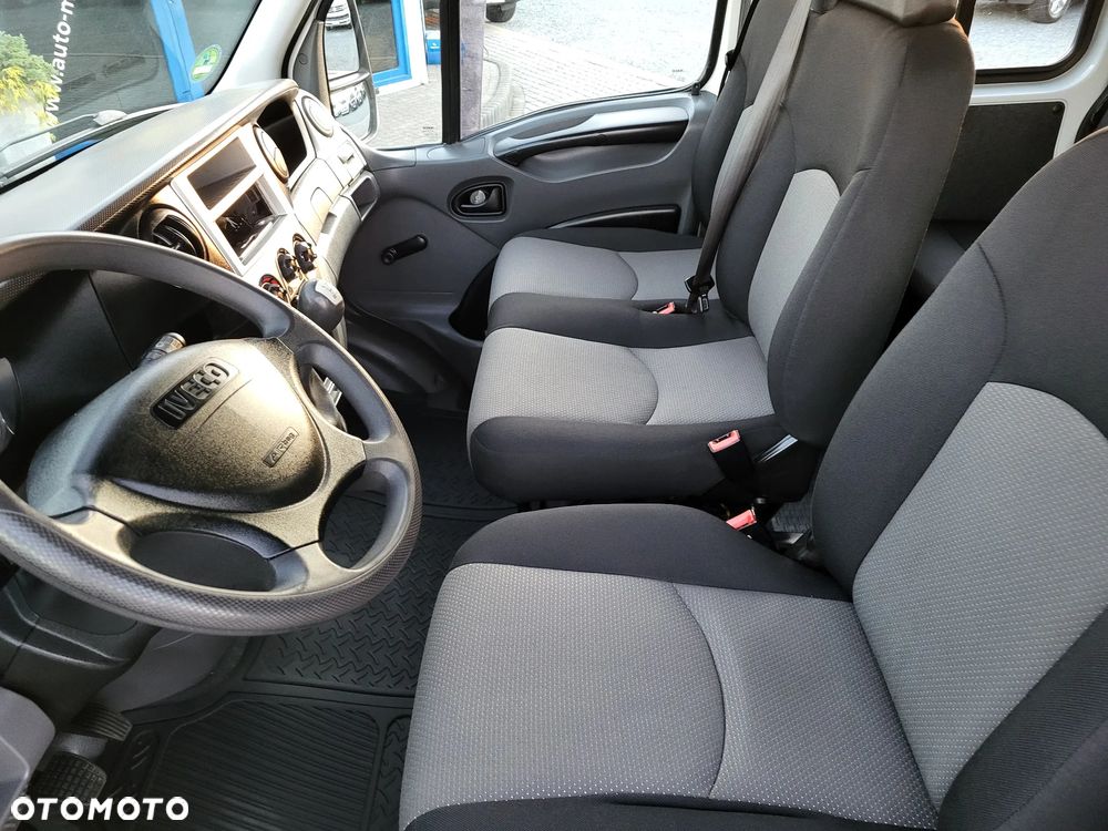 Iveco DAILY 35 S 13-DOKA 7 OSOB+2.90 M-120 TYS KM-HAK 2800 KG-ŁADNY - 13