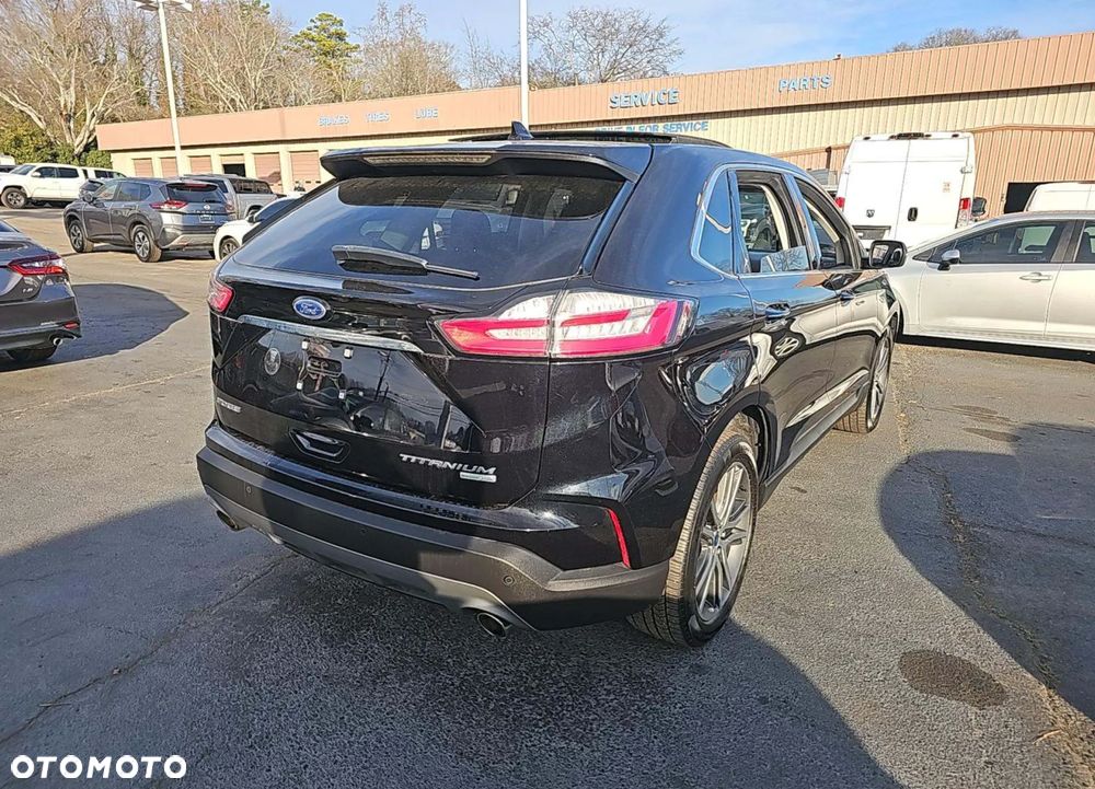 Ford Edge - 3