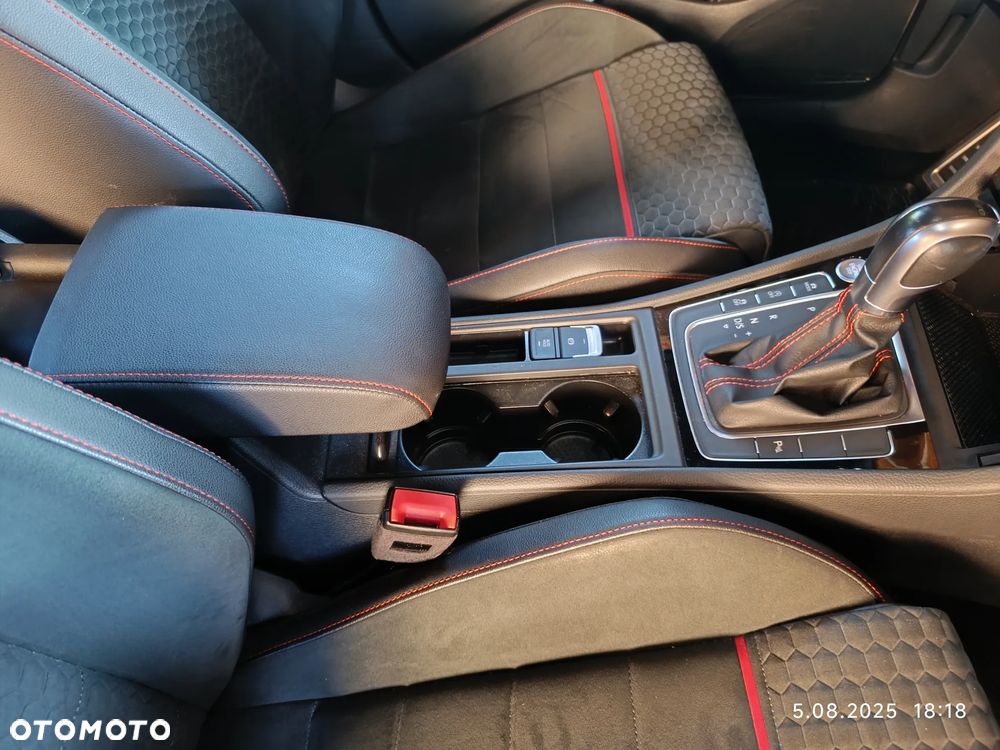 Volkswagen Golf VII 2.0 TSI BMT GTI Performance DSG - 25