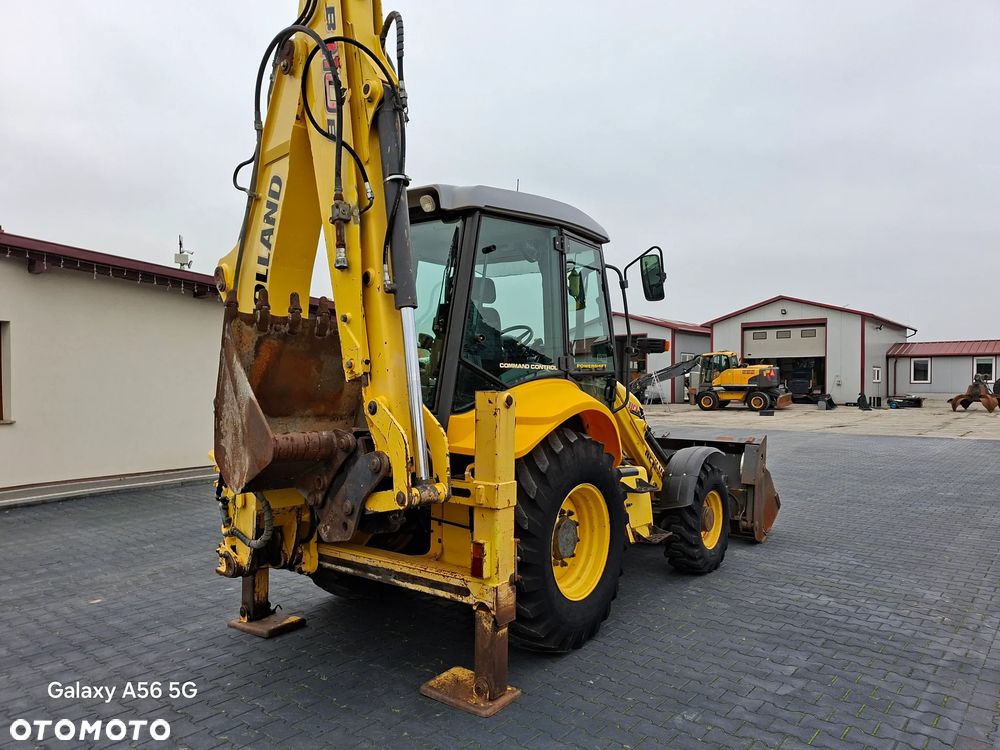 New Holland B110 B / Joystick / Koparko Ładowarka / - 6