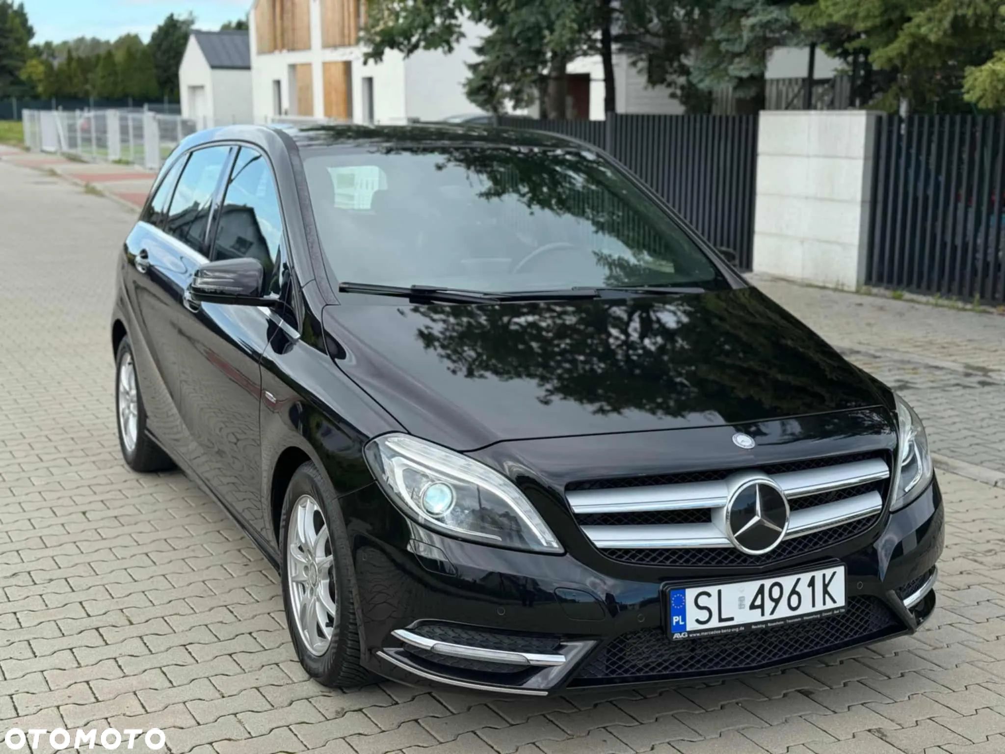Mercedes-Benz Klasa B 180 BlueEFFICIENCY Edition Style - 1