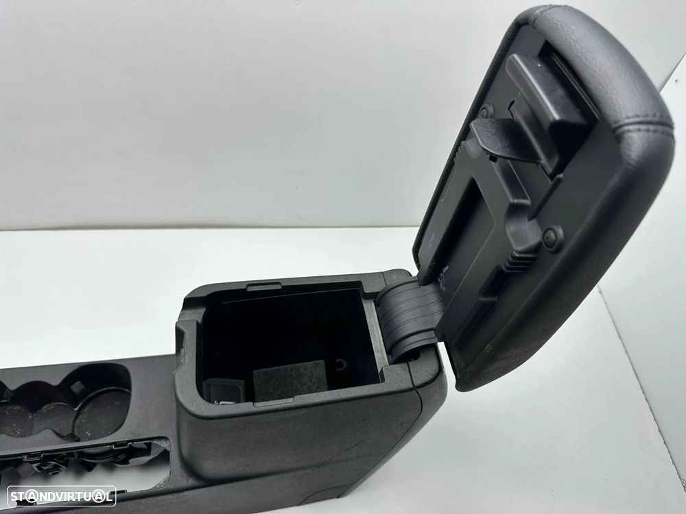 Apoio Braço / Consola Central - Ford Fiesta VII (2018) - 5