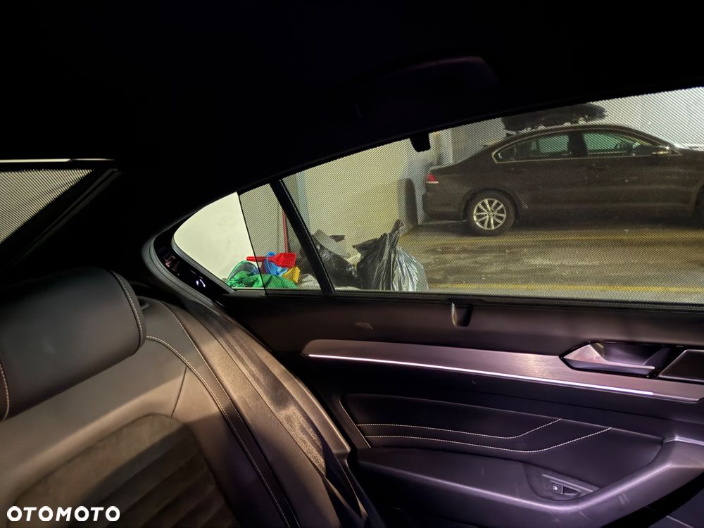 Volkswagen Passat 2.0 TSI Elegance DSG - 5