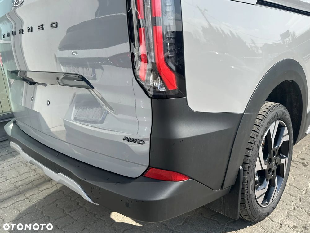 Ford Tourneo Custom 2.0 EcoBlue 320 AWD L2 Active - 6