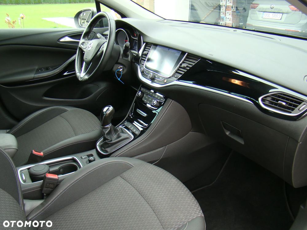 Opel Astra 1.4 Turbo Sports Tourer Innovation - 35