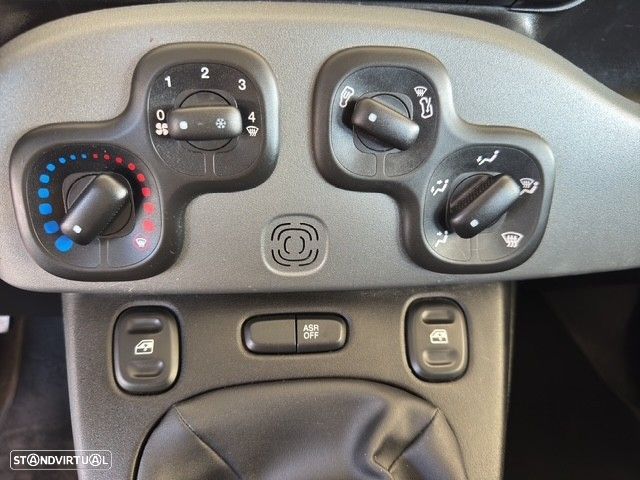 Fiat Panda 1.0 Hybrid City Life - 23