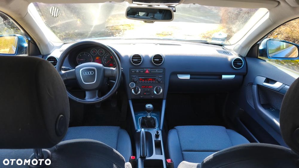 Audi A3 Sportback 2.0 TDI Ambition - 17