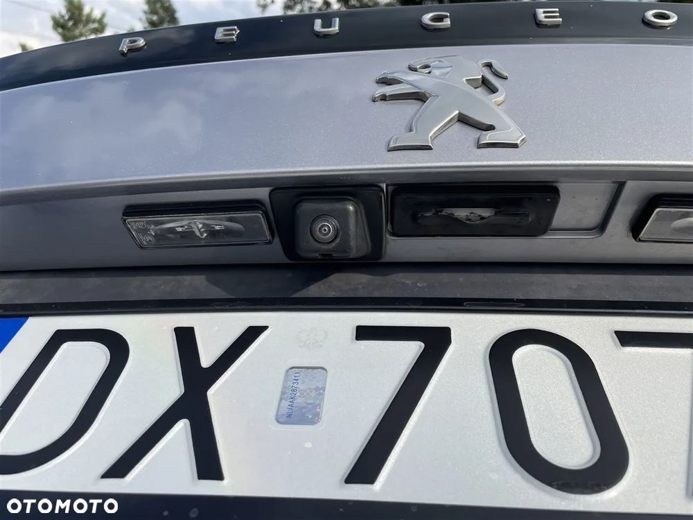 Peugeot 2008 1.2 PureTech Active Pack S&S - 23