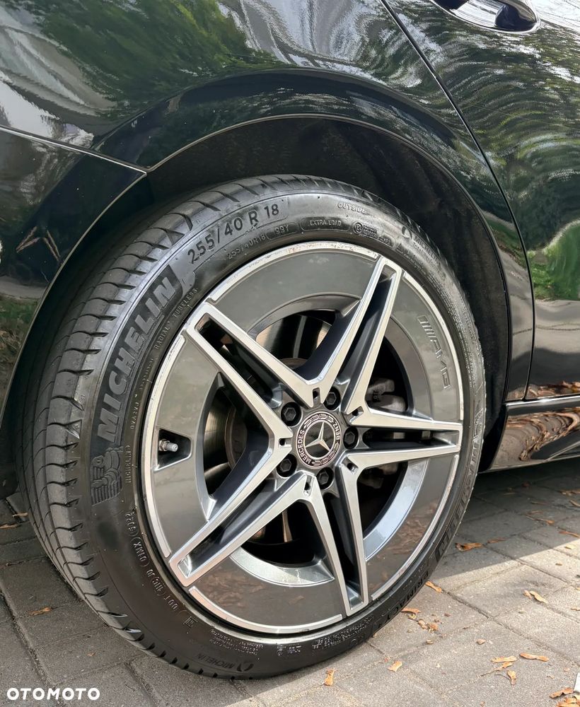 Mercedes-Benz C-Class 2023 photo 5