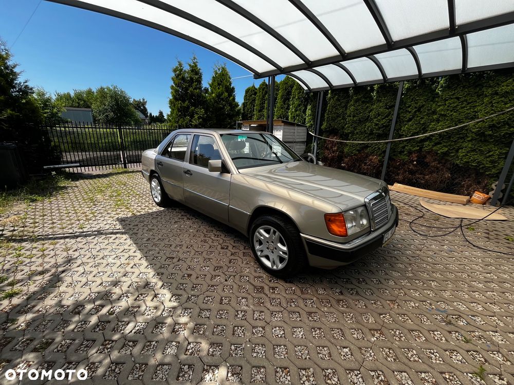 Mercedes-Benz W124 (1984-1993) - 4
