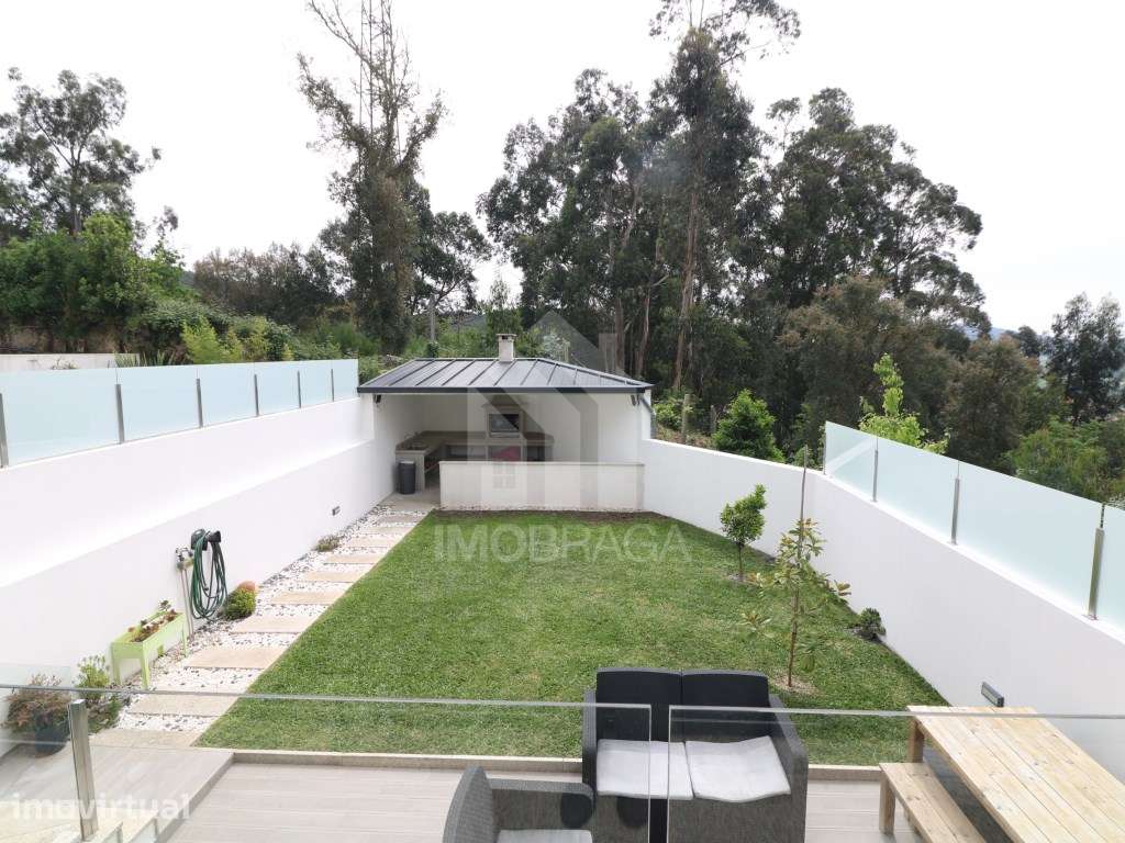 Venda Moradia Banda T3, em Esporões, Braga - Grande imagem: 4/54