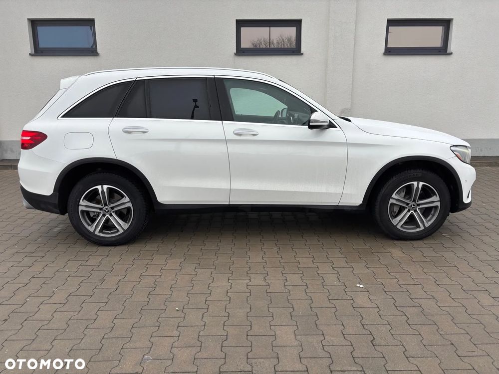Mercedes-Benz GLC 300 4Matic 9G-TRONIC Exclusive - 10