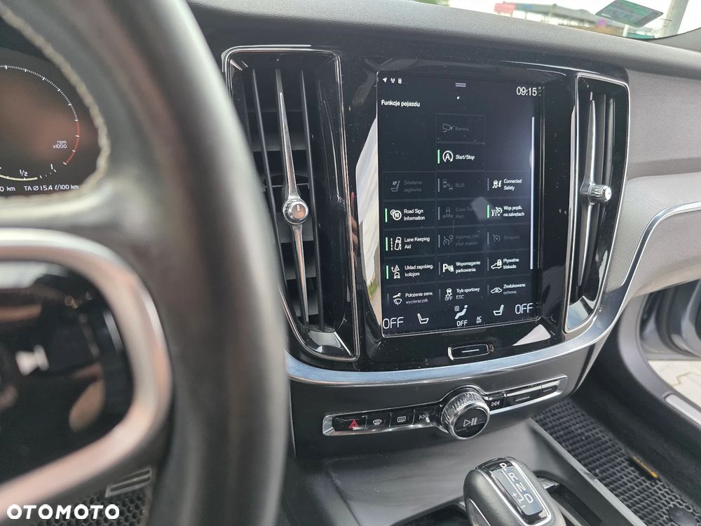 Volvo S60 T4 R-Design - 16