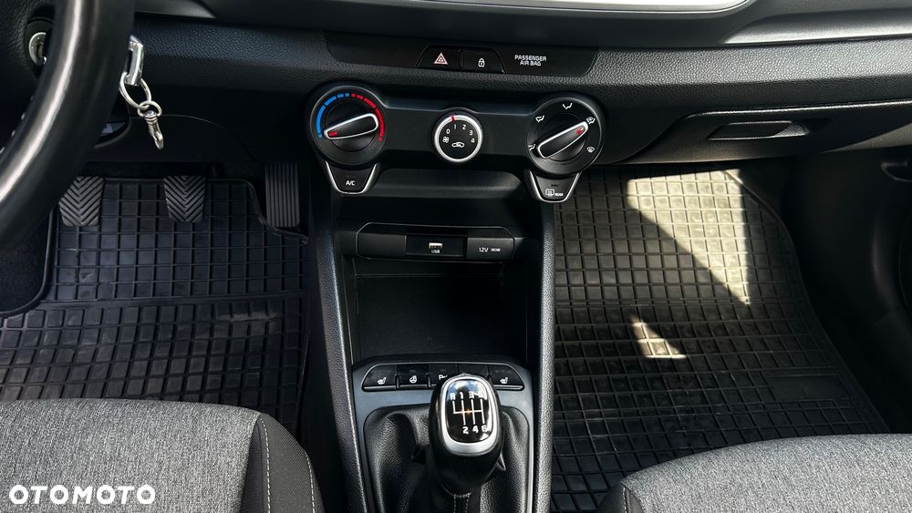 Kia Stonic 1.0 T-GDI M - 15