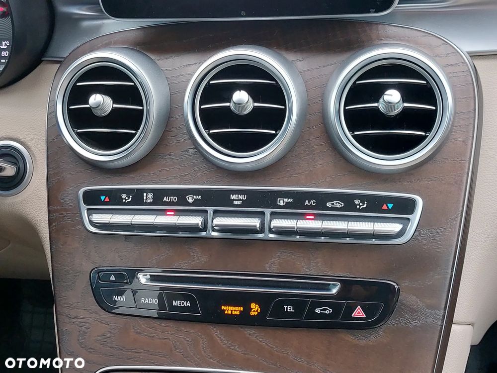 Mercedes-Benz GLC 220 d 4-Matic - 11