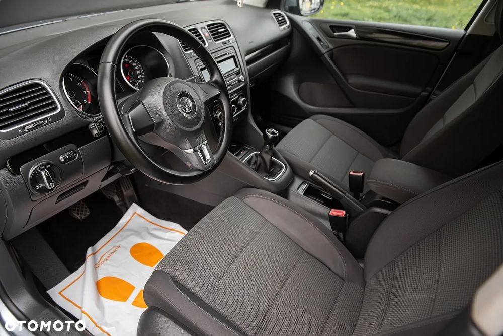 Volkswagen Golf - 15