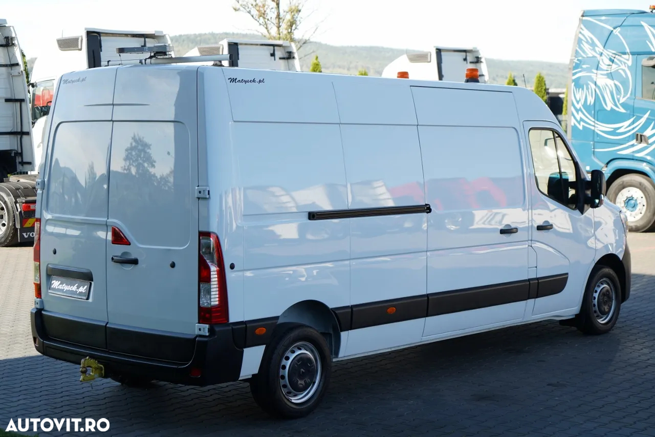 Renault MASTER / BLASZAK / PANEL / MANUAL / CARCASĂ DE REMORCARE / 2022 - 8