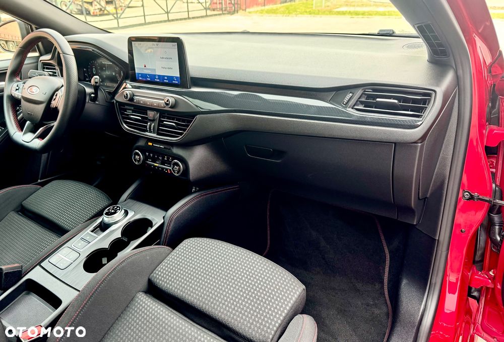 Ford Focus 1.5 EcoBoost STart-Stopp-System ST-LINE - 28