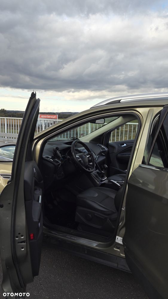 Ford Kuga 2.0 TDCi 4WD Titanium - 16
