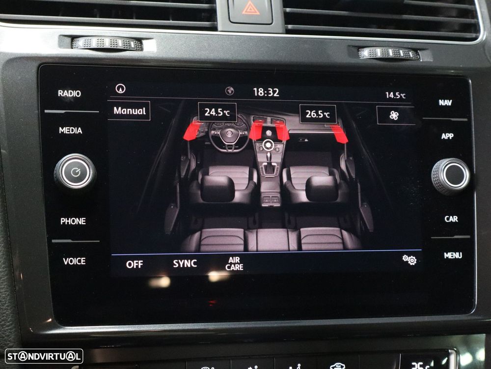 VW Golf Variant 1.6 TDi Confortline - 12