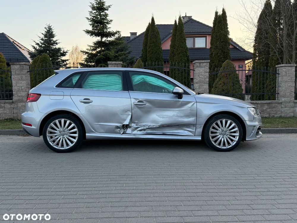 Volkswagen Golf 1.4 GTE Plug-In-Hybrid DSG - 7