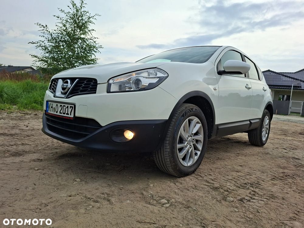 Nissan Qashqai - 2