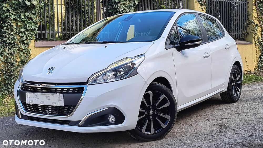 Peugeot 208 1.5 BlueHDi Allure S&S - 3