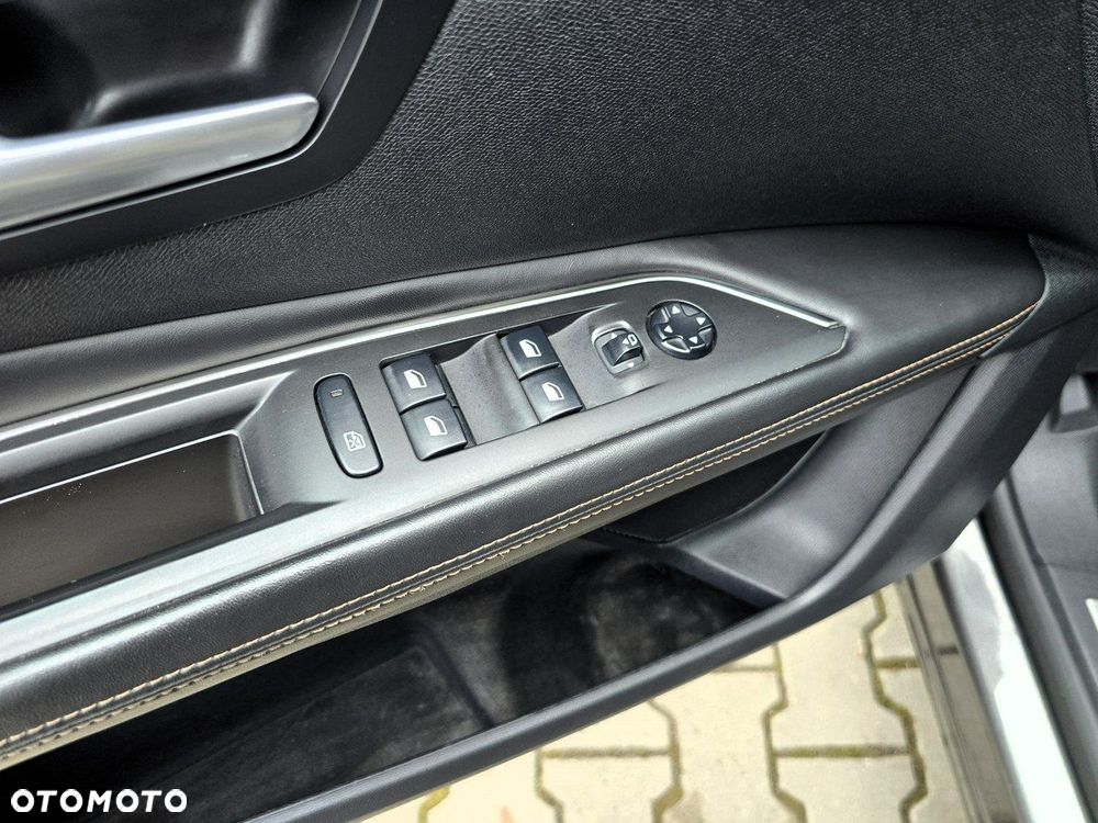 Peugeot 3008 2.0 BlueHDi GT S&S EAT8 - 21