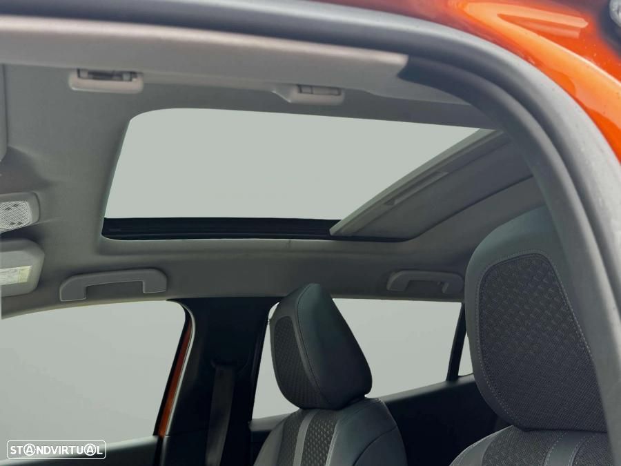 Peugeot e-2008 50 kWh GT Pack - 25