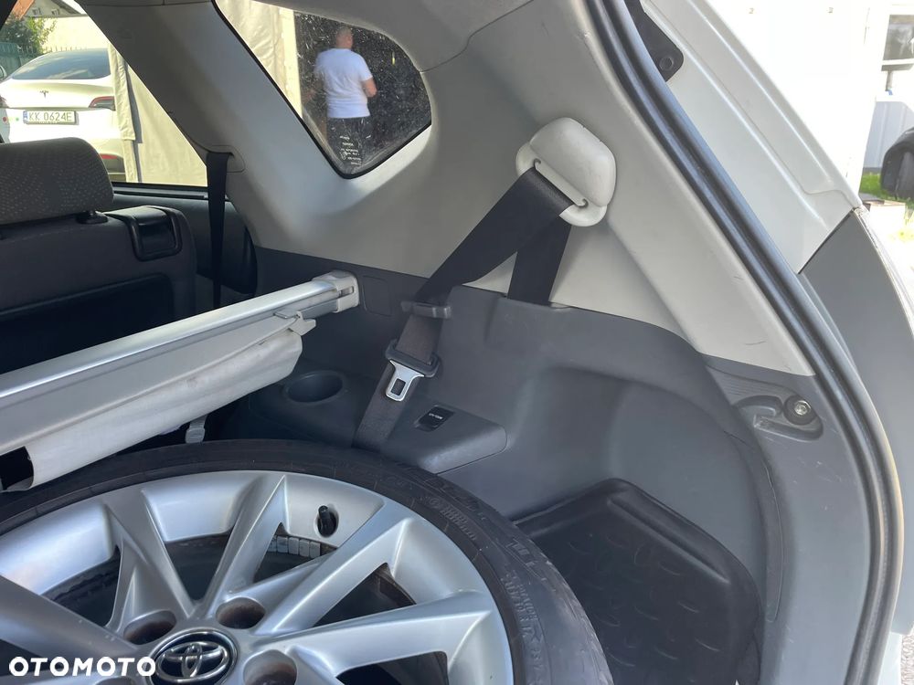 Toyota Prius+ 1.8 HSD Premium - 21