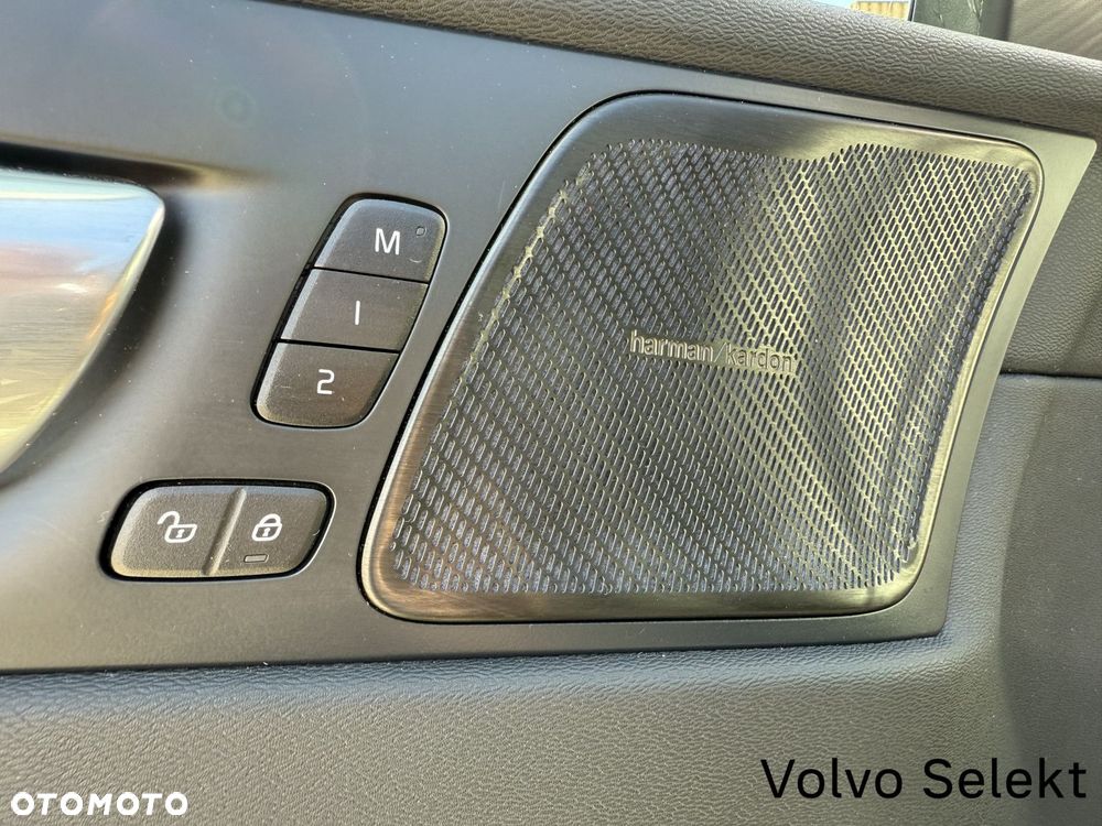 Volvo XC 60 - 19