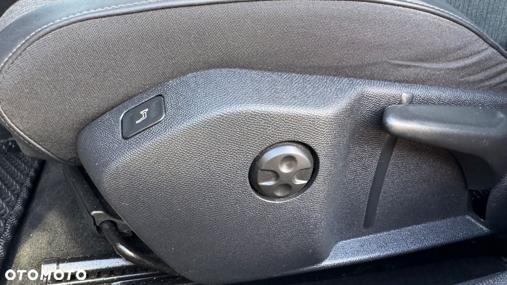 Peugeot 508 BlueHDi 130 EAT8 Active Business-Paket - 27