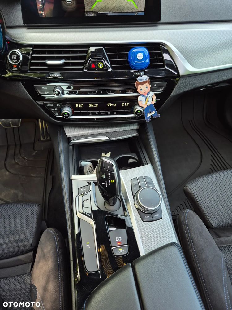 BMW Seria 5 530d xDrive M Sport sport - 14