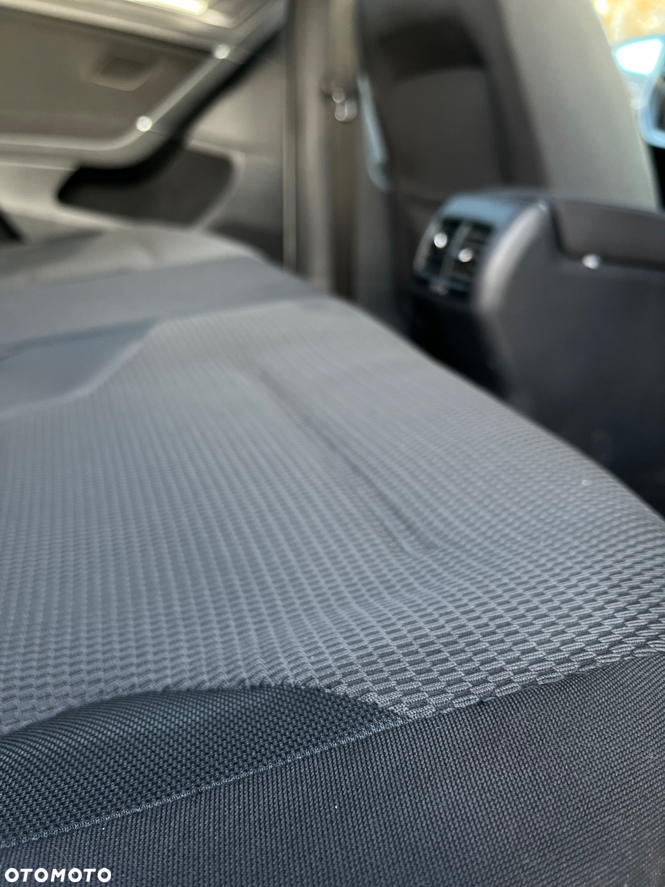 Volkswagen Golf e-Golf - 23