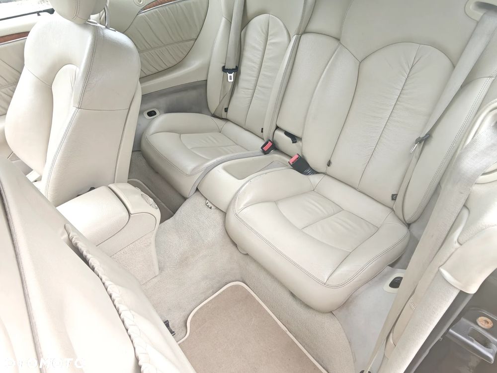 Mercedes-Benz CLK - 8