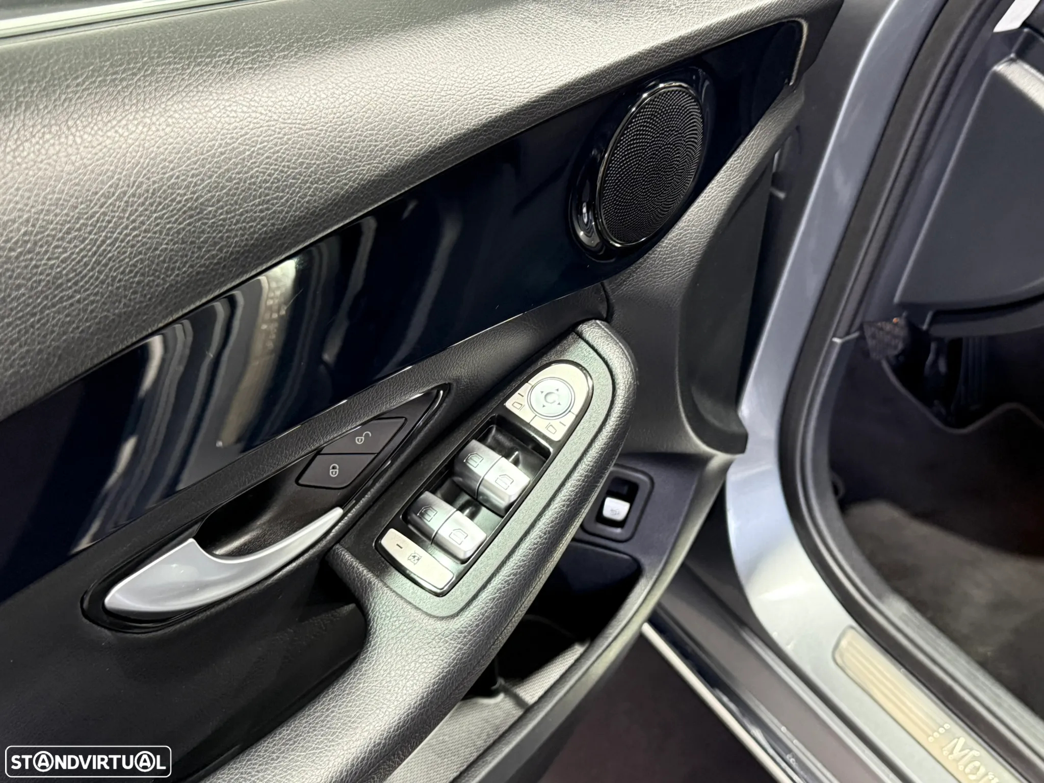 Mercedes-Benz C 200 d Business Solutions - 18