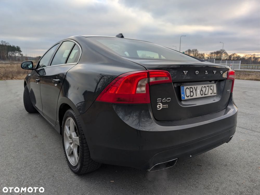 Volvo S60 T5 Drive-E Dynamic Edition (Momentum) - 31