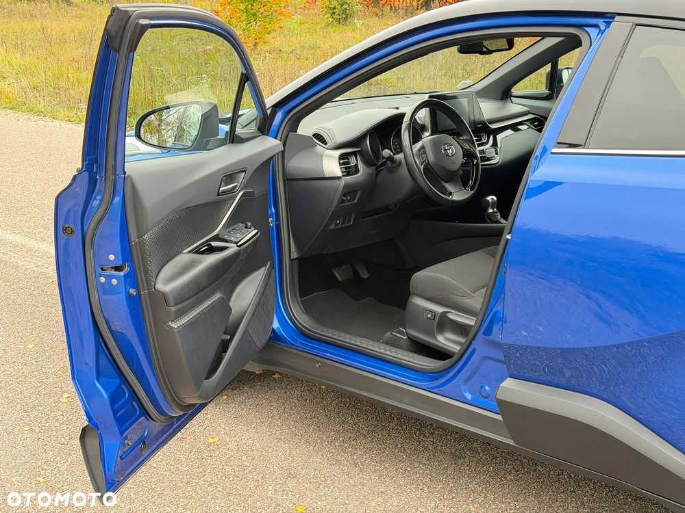 Toyota C-HR - 15