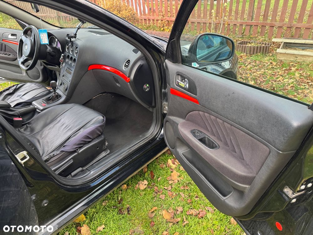 Alfa Romeo 159 1.9 JTDM 8V DPF Distinctive - 30