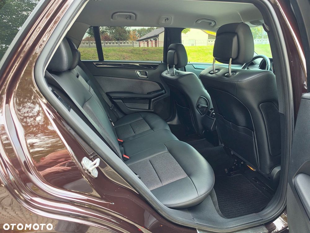 Mercedes-Benz Klasa E 250 CDI DPF BlueEFFICIENCY Avantgarde - 27